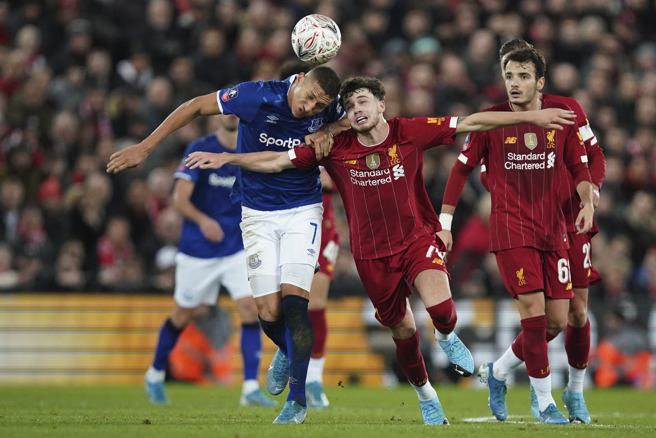 篮网半场获得20次罚球，托马斯轰19分紧咬比分