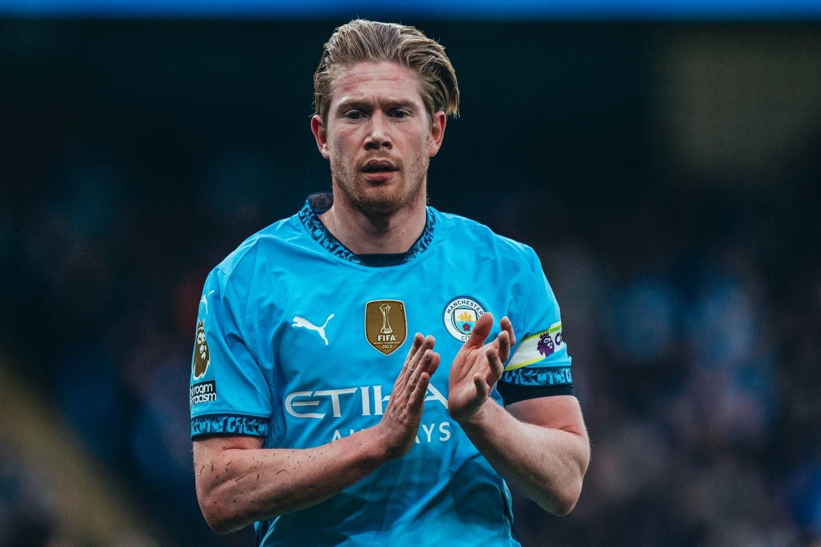 简直令人叹为观止，11年前的今天，拉姆塞打进了欧冠历史上最伟大的进球之一